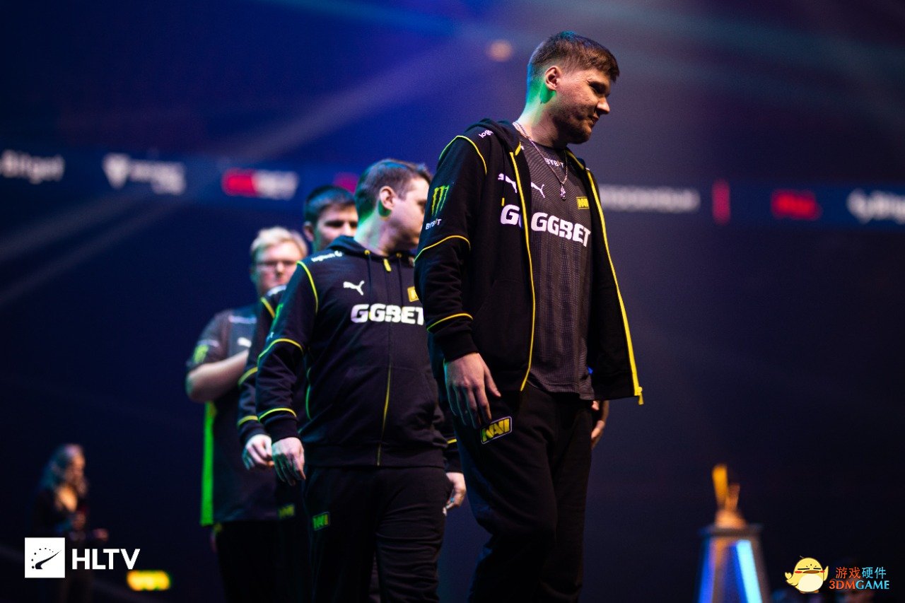 反映出国足 反映出国足