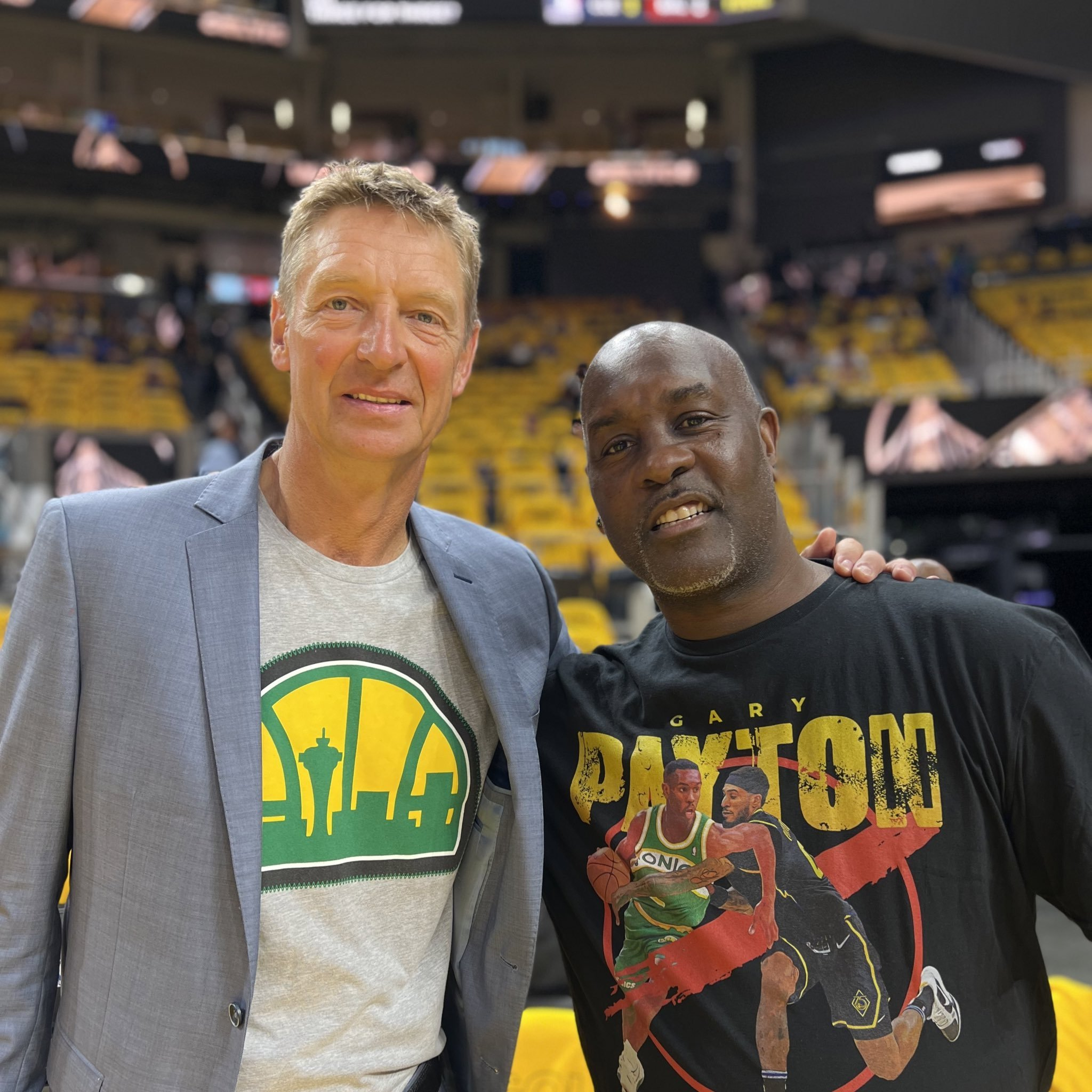 在强队面前 在强队面前