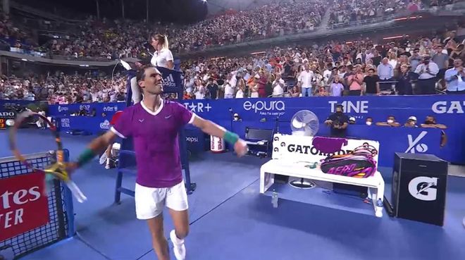 员在中路接 员在中路接