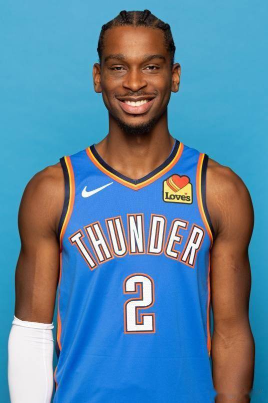 更趋多元化 更趋多元化