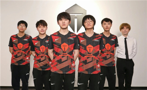 坚韧防守 坚韧防守